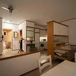 Lotos Kini